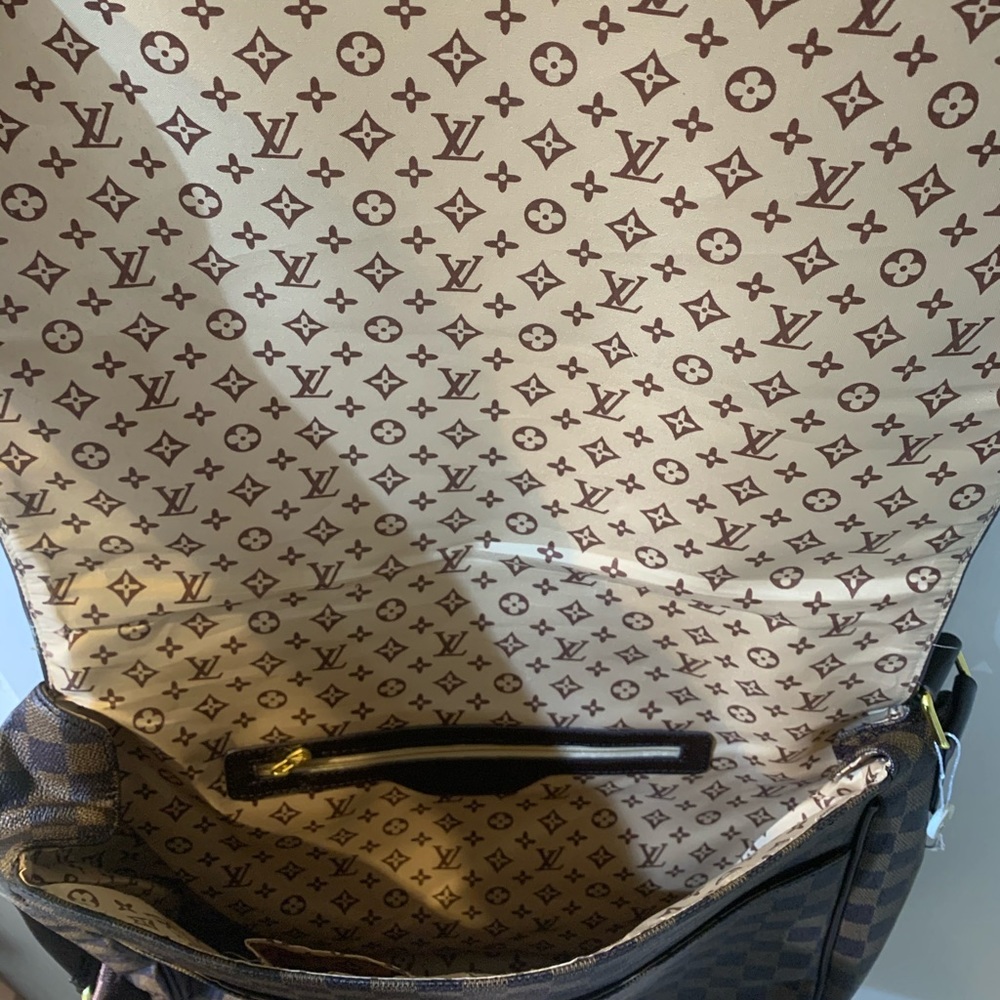Louis Vuitton Satchel/ Purse/ Laptop Bag - Picture 4 of 6